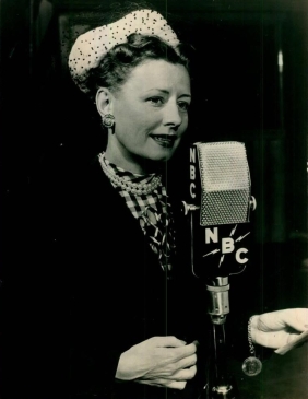 1949_Irene_Dunne_Cavalcade_of_America_NBC_Microphone_Press_Photo
